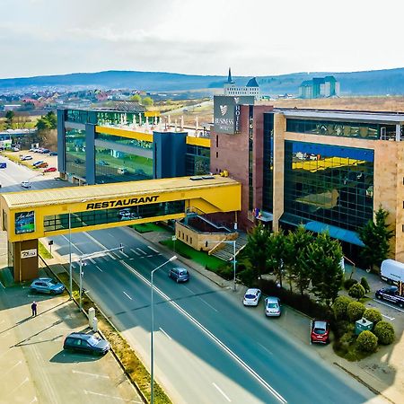 Business Hotel Conference Center & Spa Târgu-Mureş Exterior foto