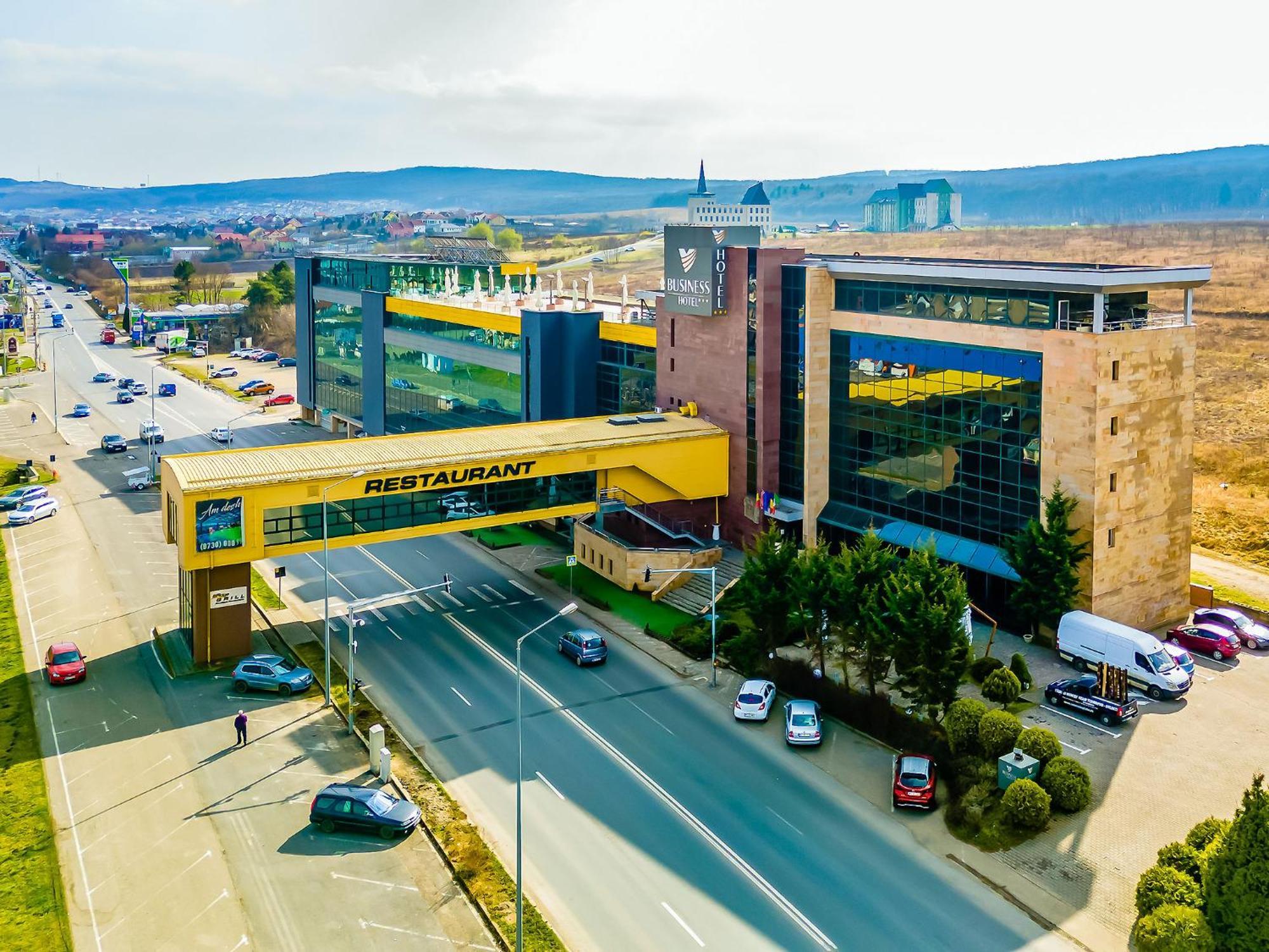 Business Hotel Conference Center & Spa Târgu-Mureş Exterior foto